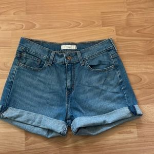 Levi’s 515 High waisted jean shorts
